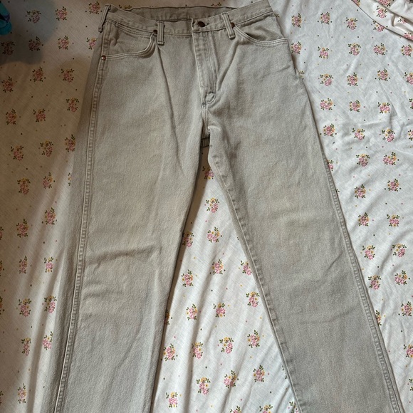 Vintage 80’s Wrangler cowboy cuts - Picture 3 of 3